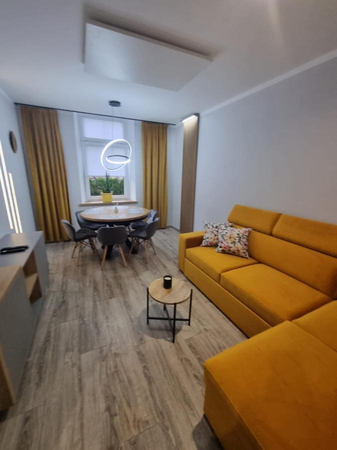 Apartament Lux Lemon يلينيا غورا المظهر الخارجي الصورة