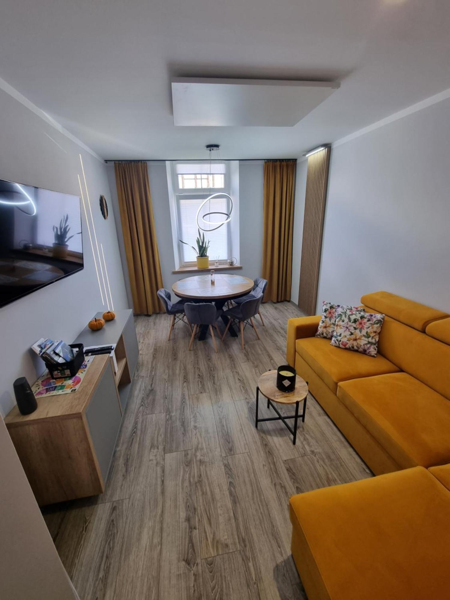 Apartament Lux Lemon يلينيا غورا المظهر الخارجي الصورة